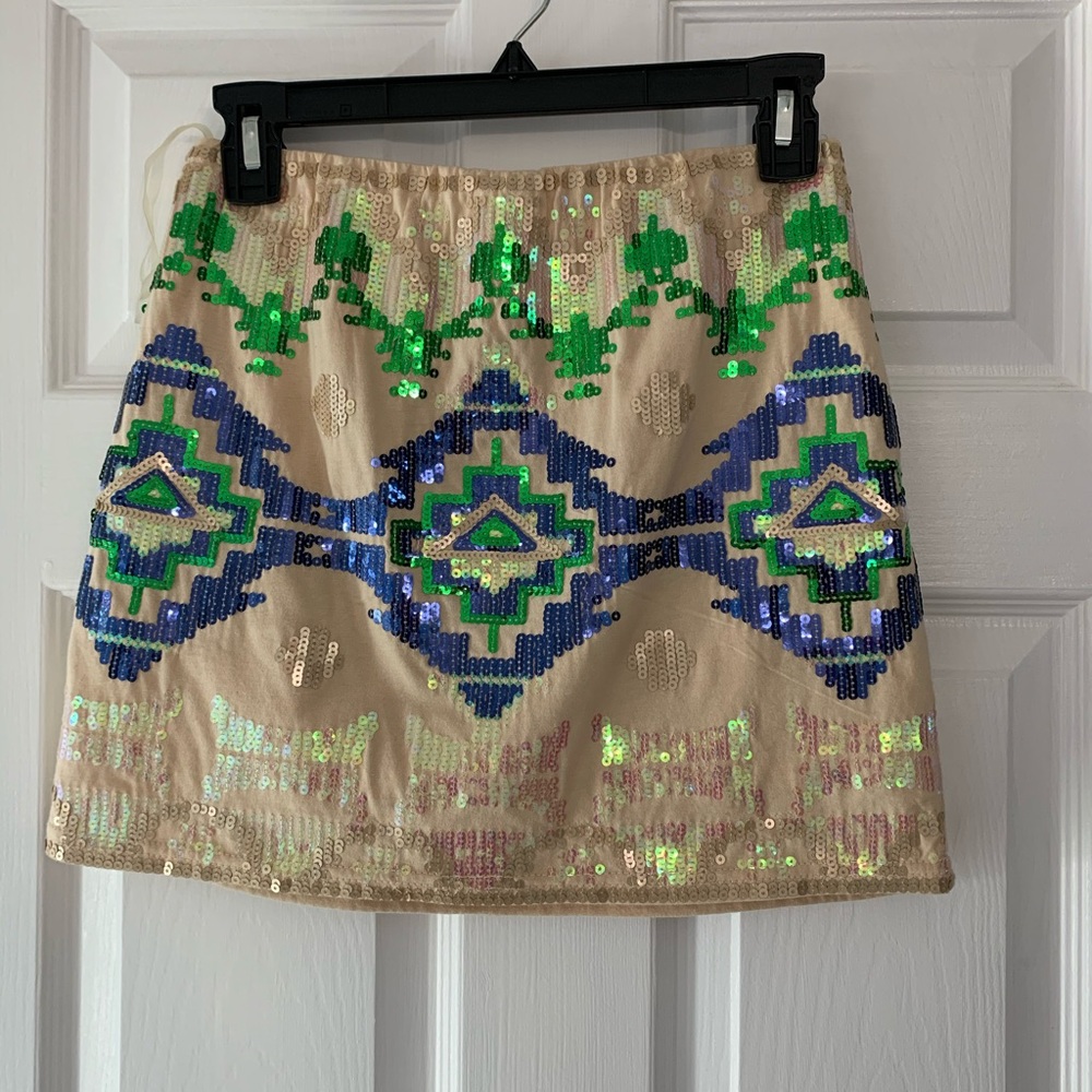 Sequin pattern skirt